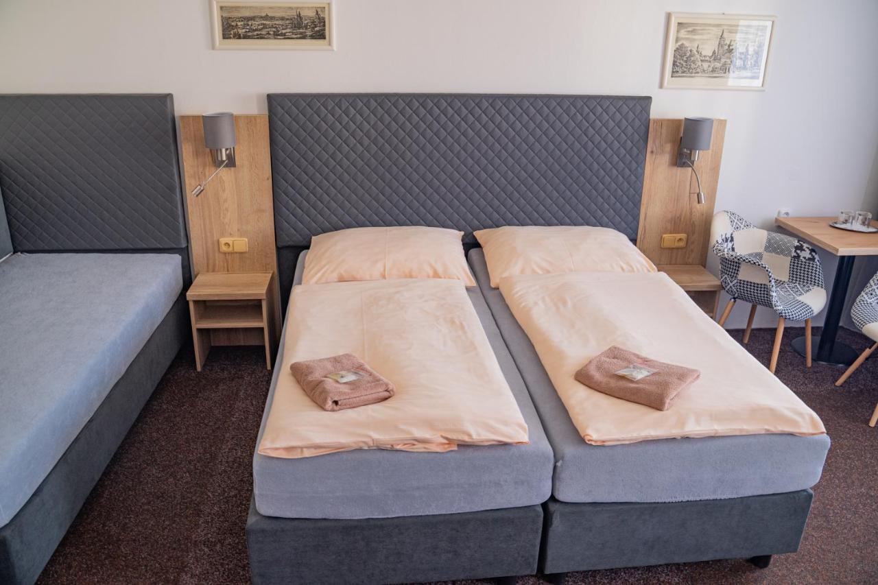 Králíky Hotel Zlata Labut מראה חיצוני תמונה